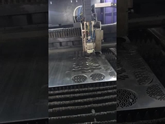 Διάχωση οθόνης από ανοξείδωτο χάλυβα με laser cutting