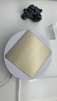 Καλή τιμή Ατσάλινη κρεμάστρα Μεταλλικά ρούχα κρεμάστρες Μεταλλικά νυχτερίδια Ατσάλινη σε απευθείας σύνδεση