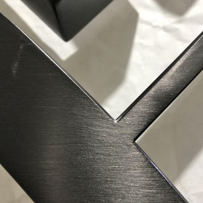 Καλή τιμή Οι Hairline διακοσμητικές επιτροπές τοίχων μετάλλων εσωτερικό PVD κάλυψαν ενάντιο στη φθορά σε απευθείας σύνδεση