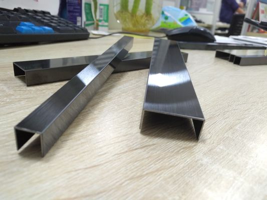 Καλή τιμή Χρυσό Τριμ έπιπλα από ανοξείδωτο χάλυβα Τριμ Τριμ Strip hairline με AFP σε απευθείας σύνδεση