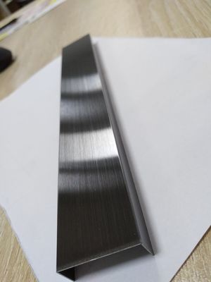 Καλή τιμή Χρυσό σχήμα U Ατσάλινο χρώμα Τρίμ Τόφλα Αντικατάστατο 1,2 mm πάχος σε απευθείας σύνδεση