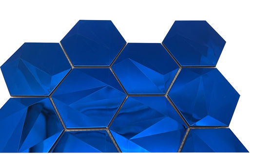 Καλή τιμή Λοξοτεχνία Σαφείρι καθρέφτη Έξαγωνικό Τριδιάστατο Μεταλλικό Μοζαϊκό 3D Σχεδιασμός Μοντέλου Για Bar Home Village Hotel σε απευθείας σύνδεση