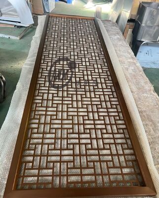 Καλή τιμή Παραδοσιακό ανατολικό διαχωριστικό οθόνη από ανοξείδωτο χάλυβα με επιχρίστωση PVD Τιτάνιο και τοπίο σχεδιασμός σε καθρέφτη 8k Πολωνική σε απευθείας σύνδεση