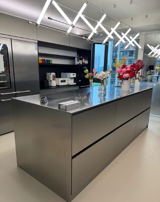 Καλή τιμή Νεροχύτης από ανοξείδωτο ατσάλι 32 ιντσών με ποδιά, ανθεκτικός στις γρατσουνιές, μονόχωρος, τύπου φάρμας σε απευθείας σύνδεση